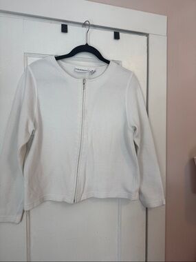 100% Cotton White Zip-Front Lightweight Cropped Jacket
